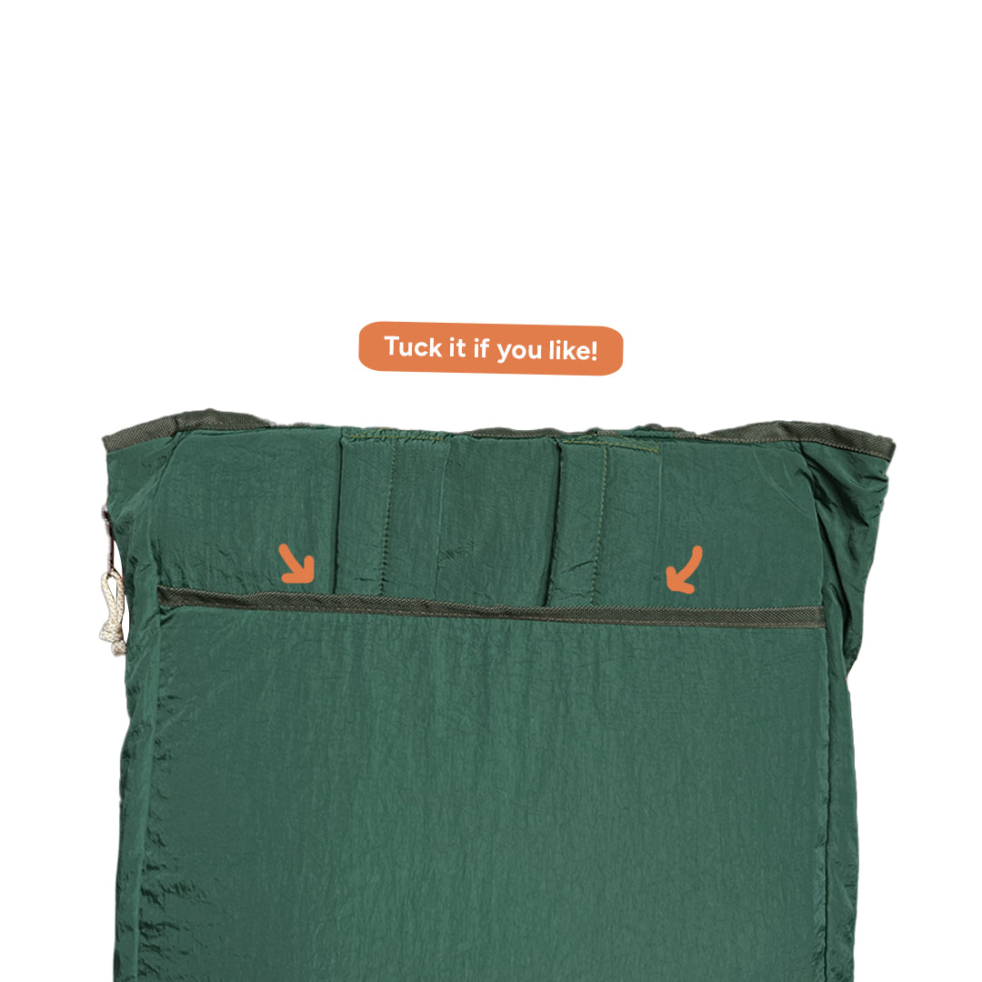 Active Racquet Totepack in Festive Emerald