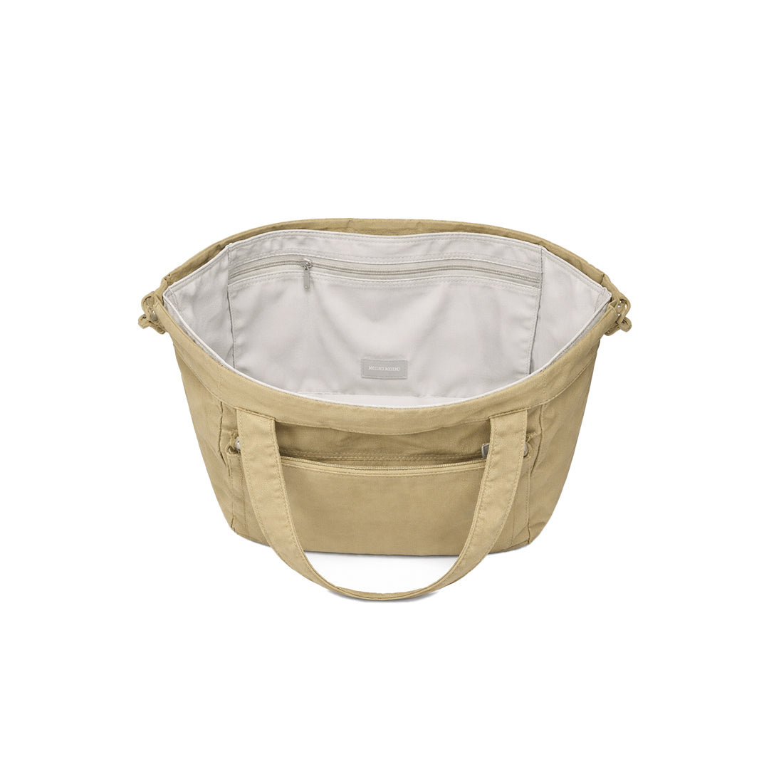 Puffer Drawstring Sling Bag in Cafe Latte