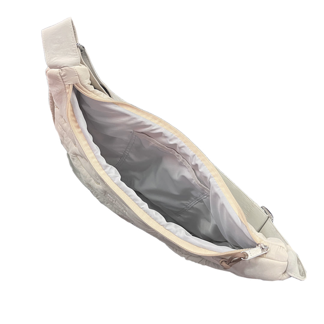 Puffer Messenger Bag in Comforting Beige