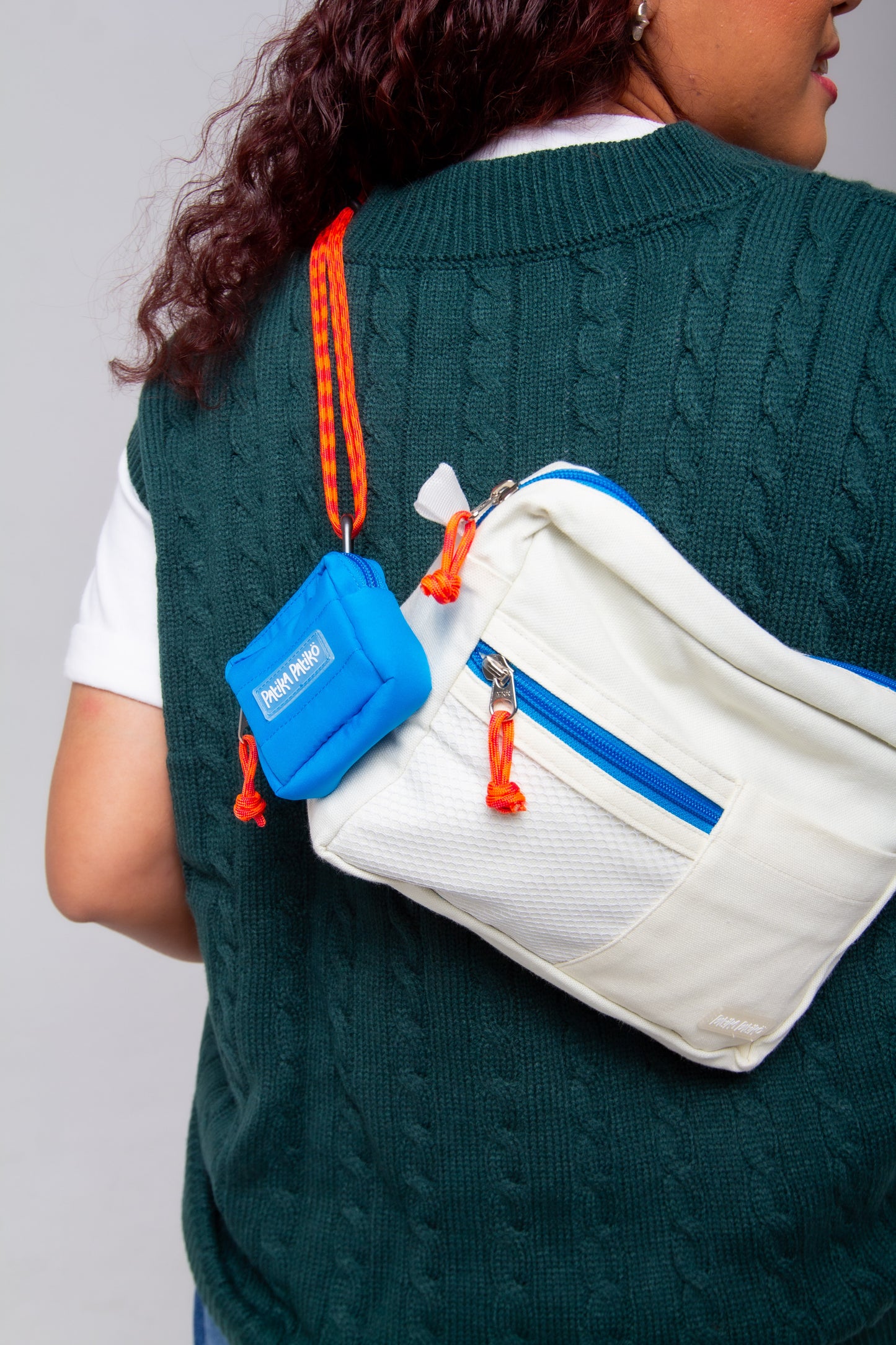 Mini Puffer Pouch in Confident Cerulean