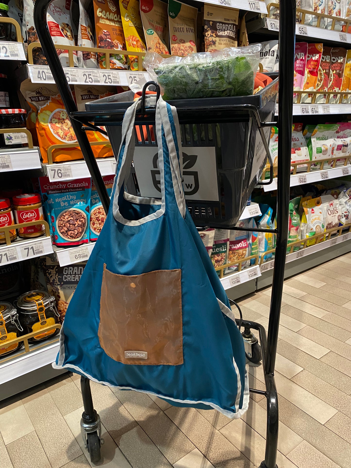 Foldable Reversible Shopping Bag in Energetic Jade