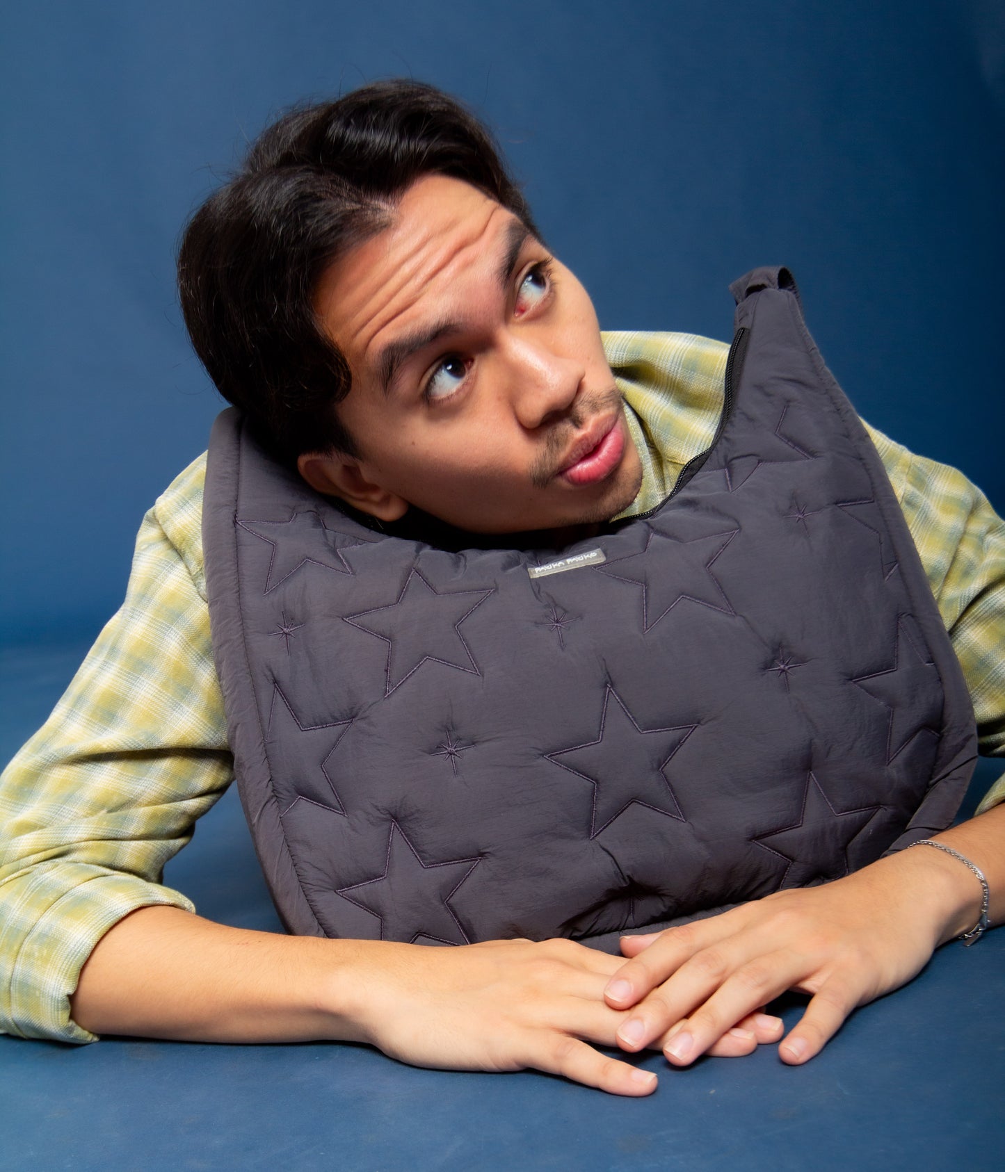 Puffer Messenger Bag in Muted Charcoal