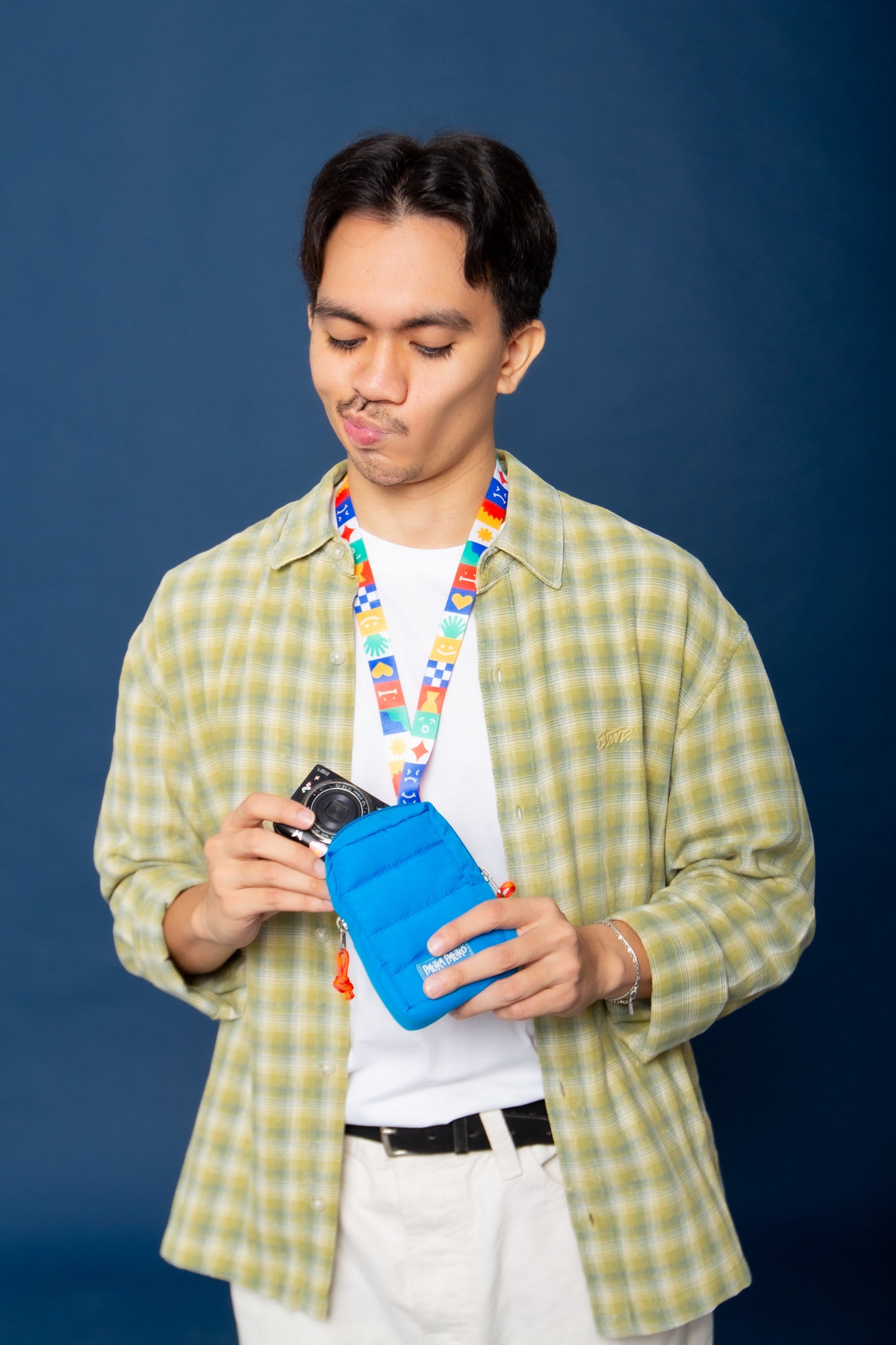 Puffer Card Holder in Confident Cerulean
