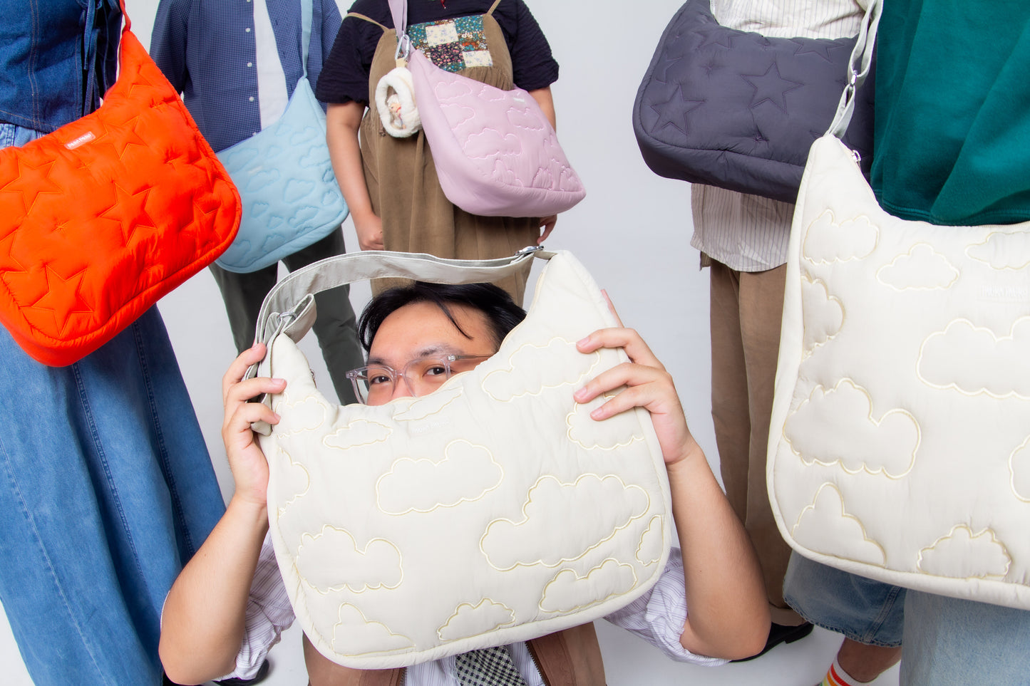 Puffer Messenger Bag in Comforting Beige